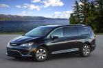Chrysler Pacifica Hybrid Limited 35th Anniversary 2019 года